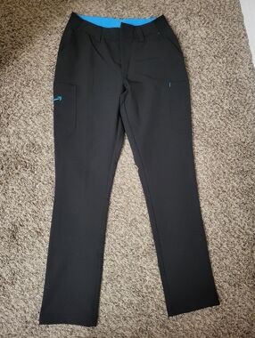 Womens small Amazon pants